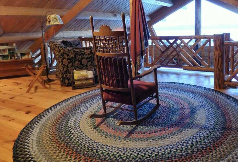 Quarto Estandar Vista Montanha, Juneberry Lodge