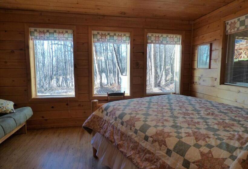 Номер Стандарт Вид на Сад, Juneberry Lodge