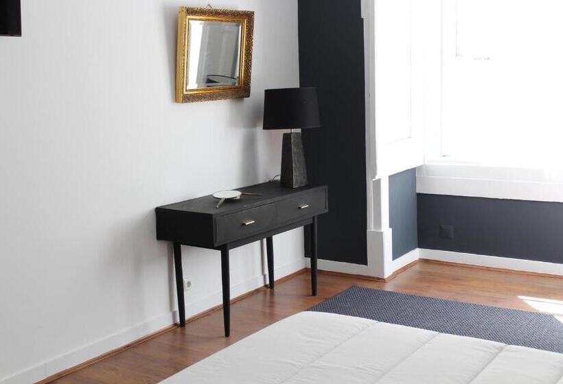 سوییت لوکس, Largo Da Se Guest House  Horigem