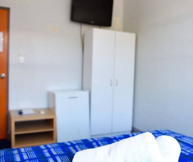 스탠다드 룸, The Emperors Crown Hostel