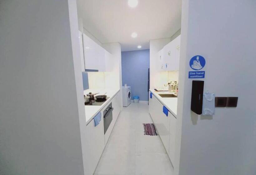 2 Bedrooms Apartment City View, Luxury Apartment Near Klcc & City Center