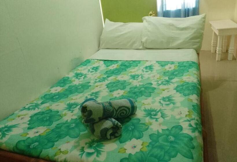 חדר אקונומי, Cronin Residence