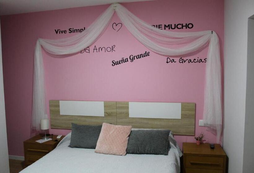 Quarto Estandar, Hostal Imperial