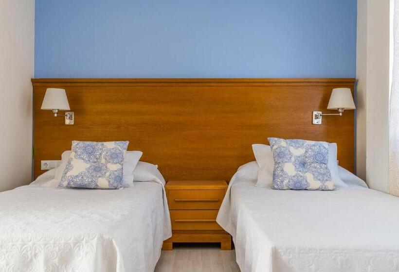 4인용 스탠다드 룸, Hostal Imperial