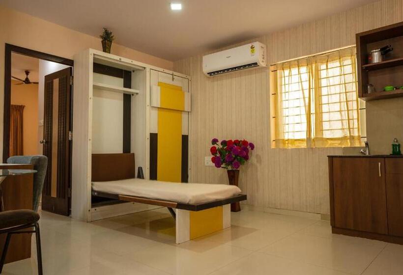 Апартаменты Deluxe 1 Спальня, Seasons Suites   Koramangala