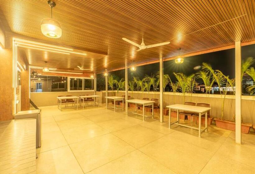Студио Стандарт с Террасой, Seasons Suites   Koramangala