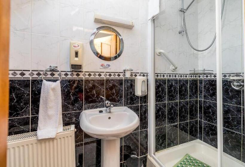 Номер Стандарт, Malahide Guest Rooms