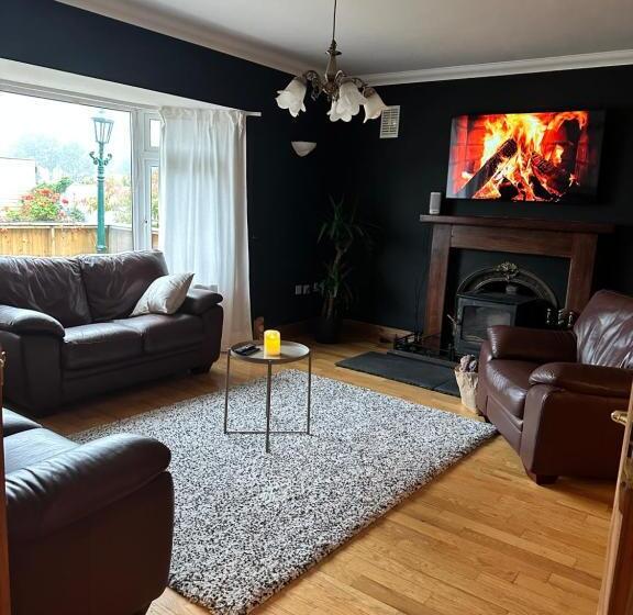 Номер Стандарт Трехместный, Malahide Guest Rooms