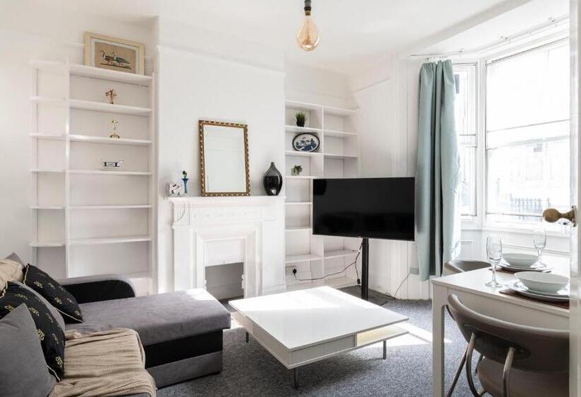 Четырехместный Номер Стандарт, Quality Stay Room
