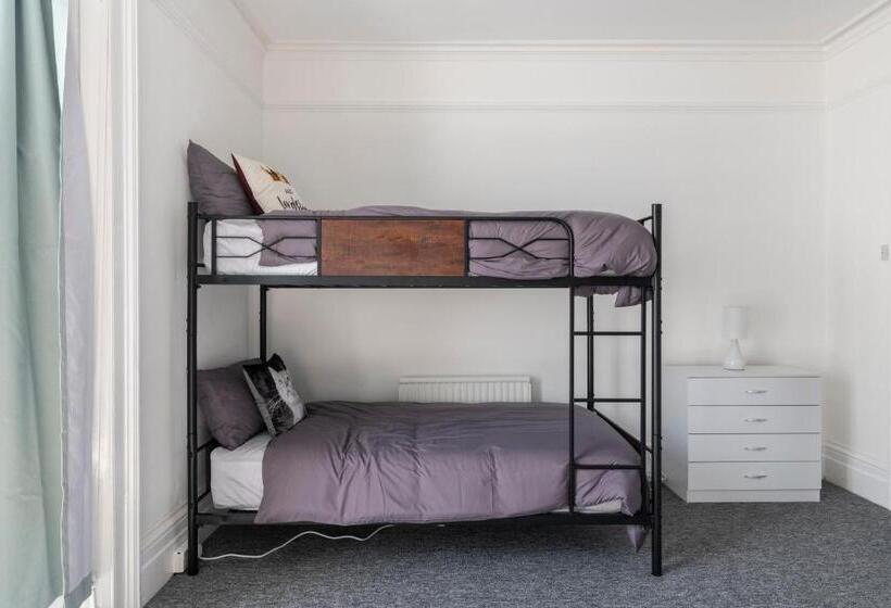 Четырехместный Номер Стандарт, Quality Stay Room