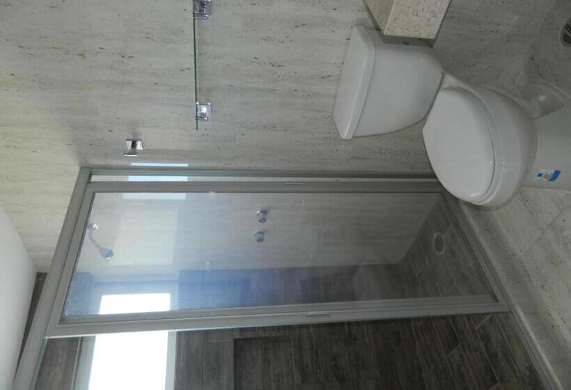 اتاق استاندارد با بالکن, Acl Suites
