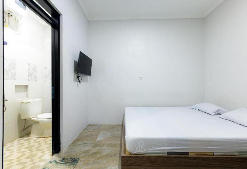 Номер Deluxe, D Twinz House Syariah Redpartner