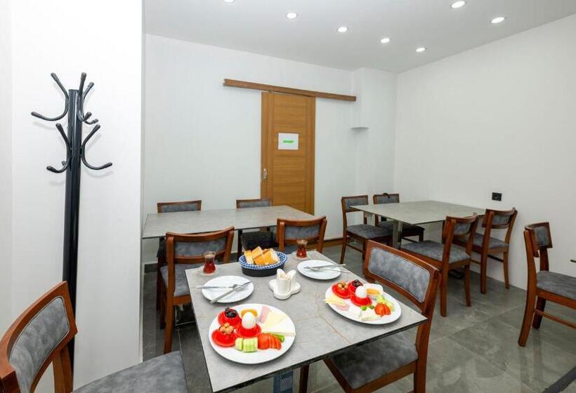 Трехместный Номер Комфорт, Mayza Otel