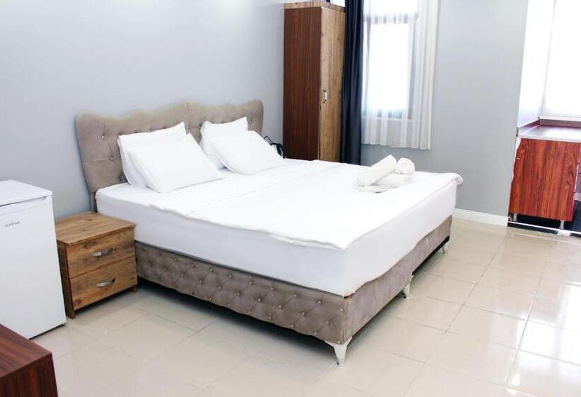 اتاق لوکس با تخت بزرگ, Avist Hotel Avcılar