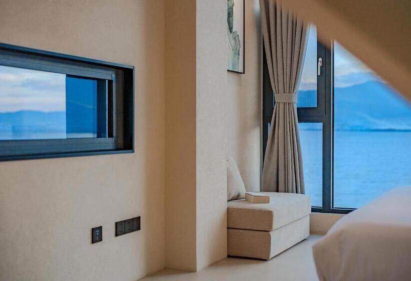 Стандартный Номер Кровать Кинг, Dali Oriental Seaview Hotel  Dali Erhai
