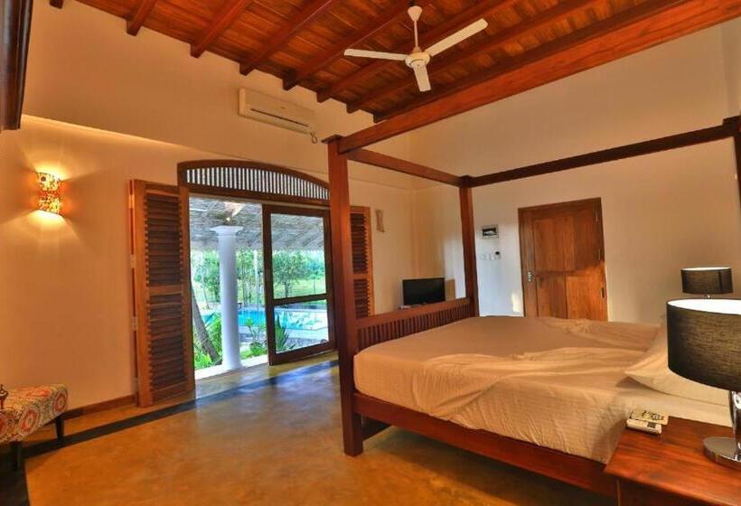 Люкс Вид на Бассейн, Amara Villa