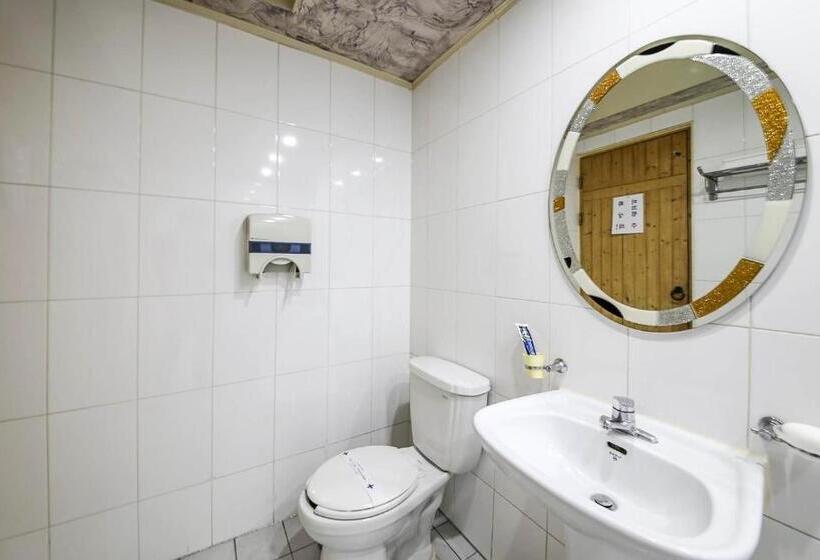 اتاق استاندارد, Cheongju Ochang Memory Stay