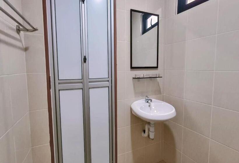 Номер Deluxe, Capital O 90897 Island City