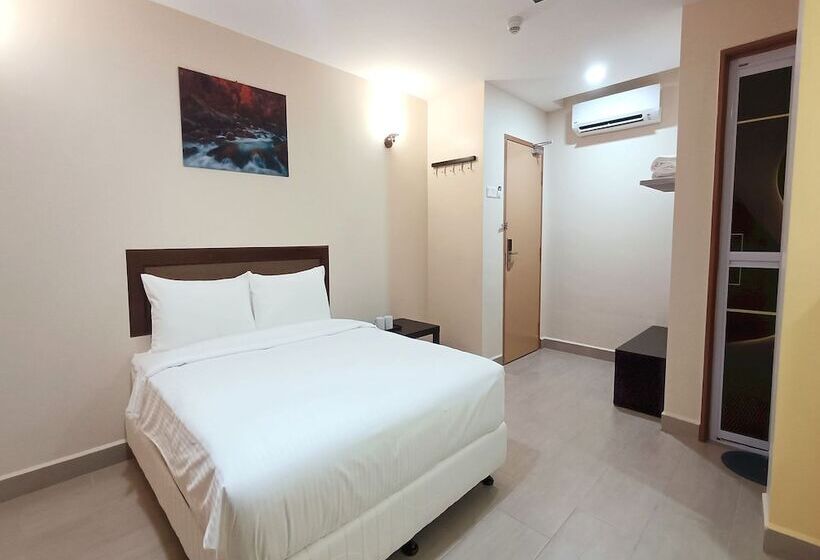 Family Suite, Capital O 90897 Island City