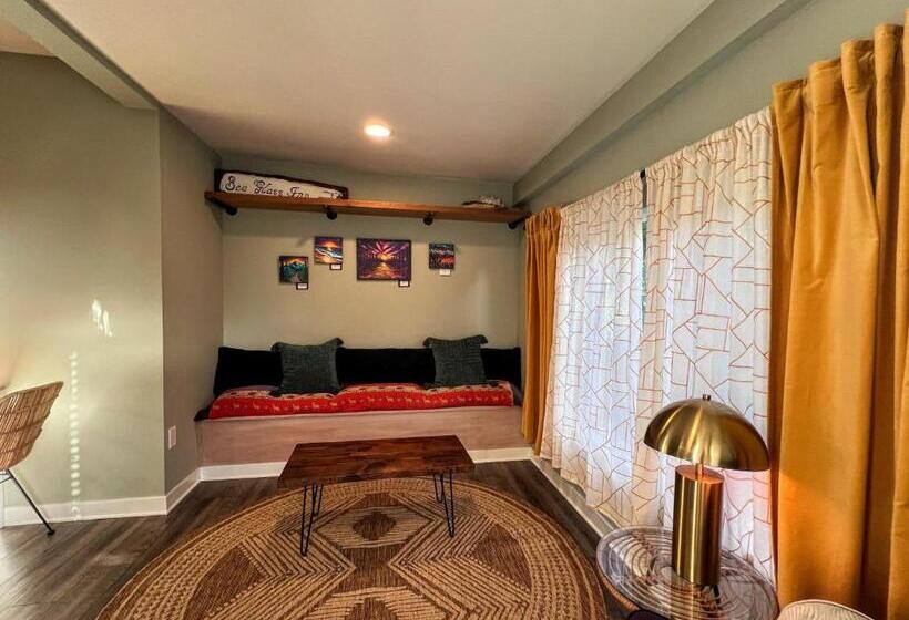 Студия Deluxe, Sea Glass Inn
