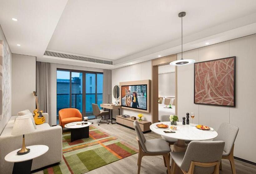 آپارتمان مدیریتی 2 خوابه, Citadines Hope City Boao