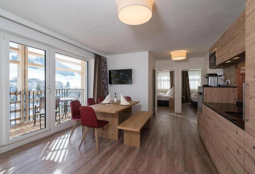Apartamento Superior 2 Dormitórios, Adler Resort