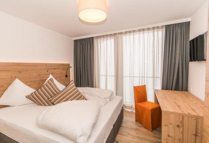 Apartamento Superior 2 Dormitórios, Adler Resort