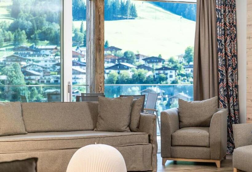 Apartamento Deluxe 2 Quartos, Adler Resort