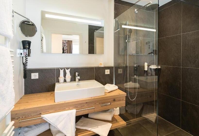 Apartamento Deluxe 2 Quartos, Adler Resort