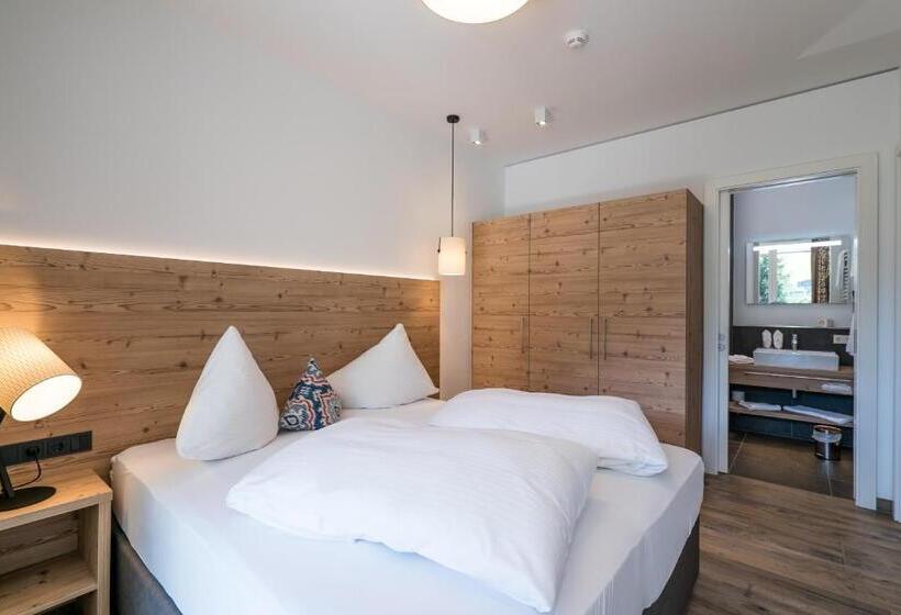 Apartamento 3 Dormitórios, Adler Resort