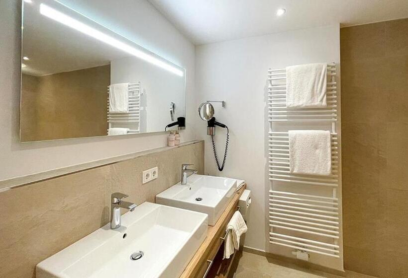Apartamento 1 Dormitório com Terraço, Adler Resort