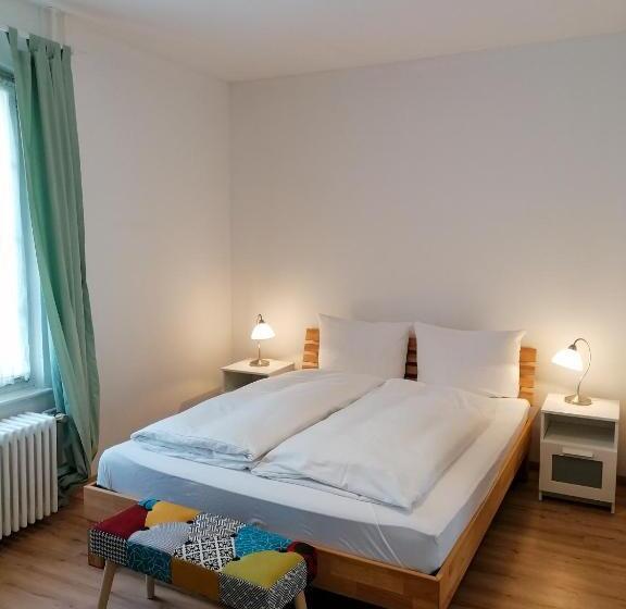 Номер Стандарт, Gasthof Zur Waag