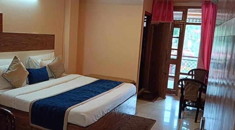 스탠다드 룸 산 전망, Sky Hill Top A Unit Of Kasauli View