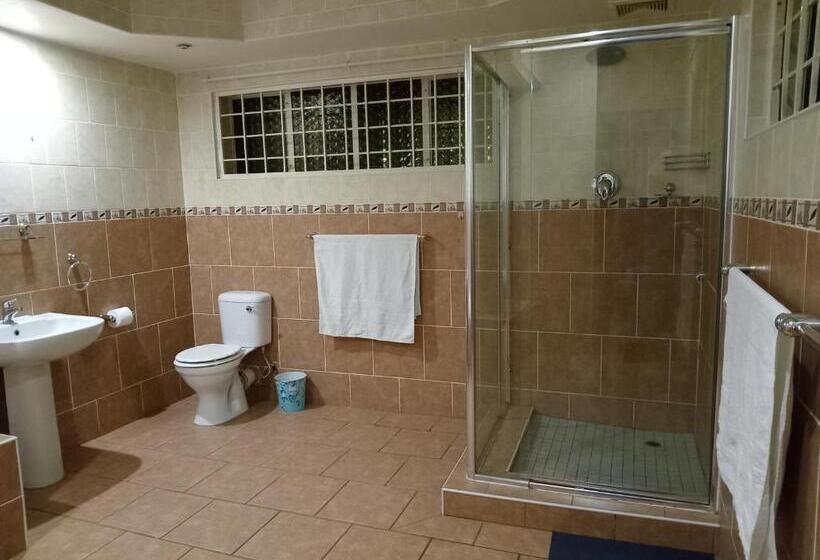 Номер Стандарт Трехместный, Family House
