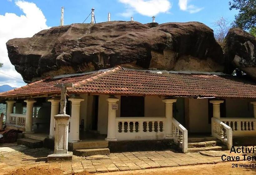 Стандартный Номер Кровать Кинг, Kings Green Castle Kandy