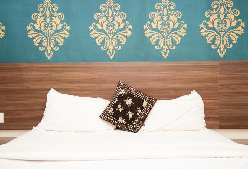 Номер Superior, Mumbai Residency