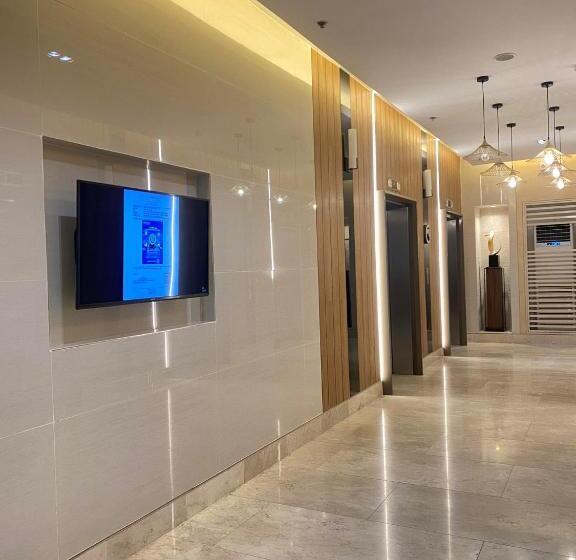 1 Bedroom Apartment with Balcony, Jejo Suite Home Shore 3 Residences Staycation