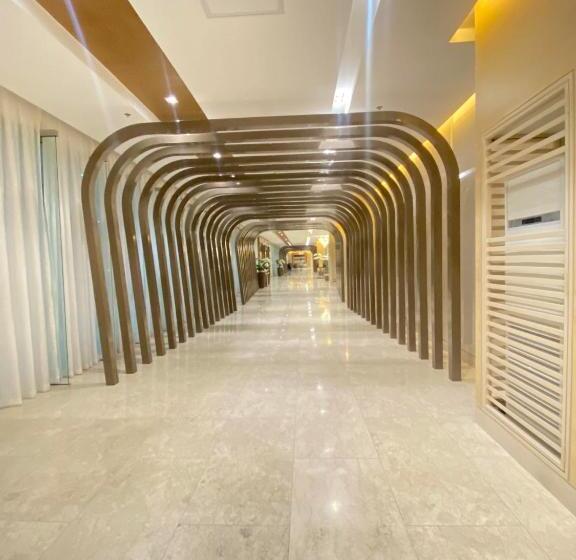 1 Bedroom Apartment with Balcony, Jejo Suite Home Shore 3 Residences Staycation