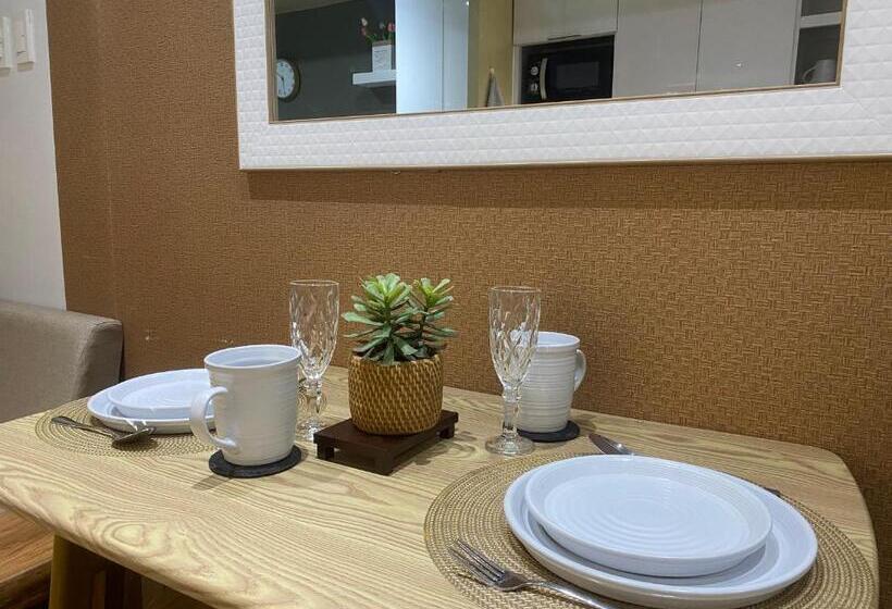 스탠다드 발코니 스튜디오, Na Suites At Pine Suites Tagaytay