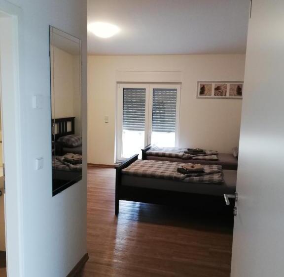 Номер Стандарт, Apartmenthaus Mehrow