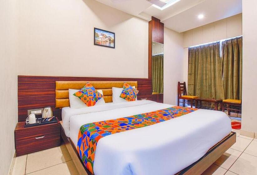 Quarto Estandar, Maanvad Garh   V One Pride By Noww Hotels