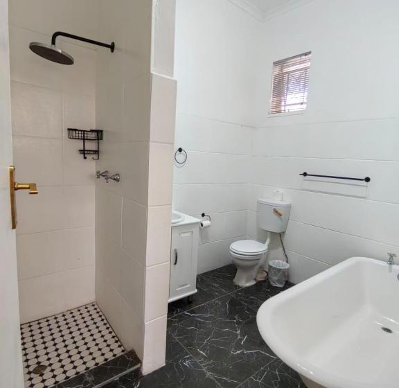 اتاق استاندارد, Carrington Guesthouse