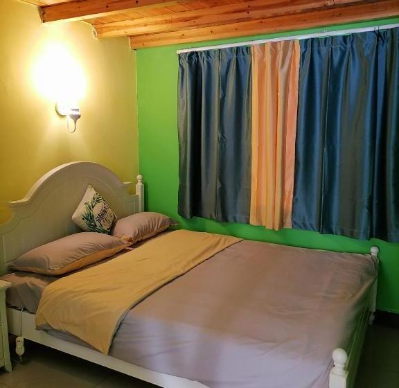Номер Дюплекс, Lazzy Inn