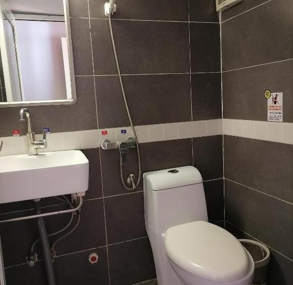 Номер Дюплекс, Lazzy Inn