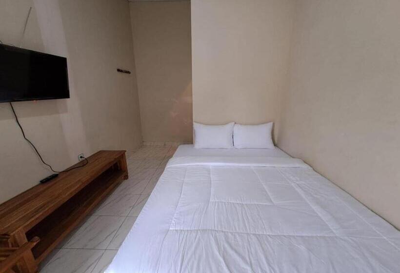 豪华房间, Capital O 93345 The Saka Guest House Syariah