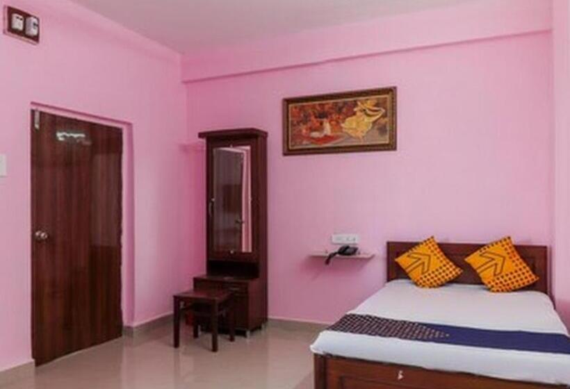 标准间, Nanashri Guest House & Restaurants Pimpalgaon
