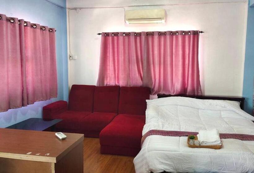 Номер Стандарт, Phurida Hostel Chiangrai
