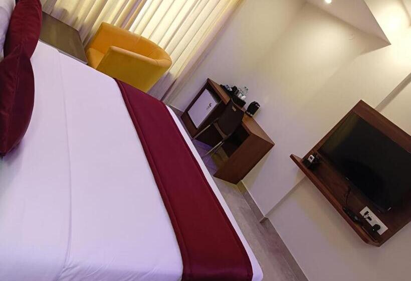 标准间, Grand Villa