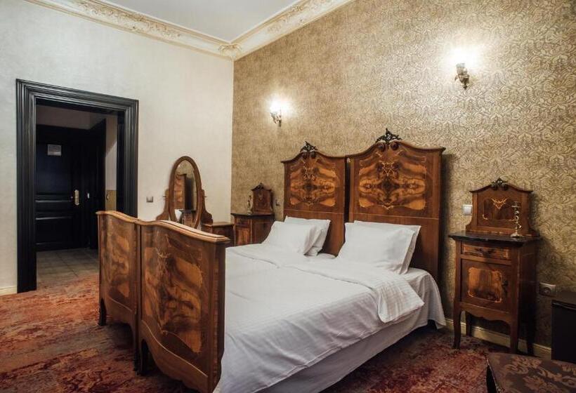 اتاق لوکس, Veritas Boutique Vila