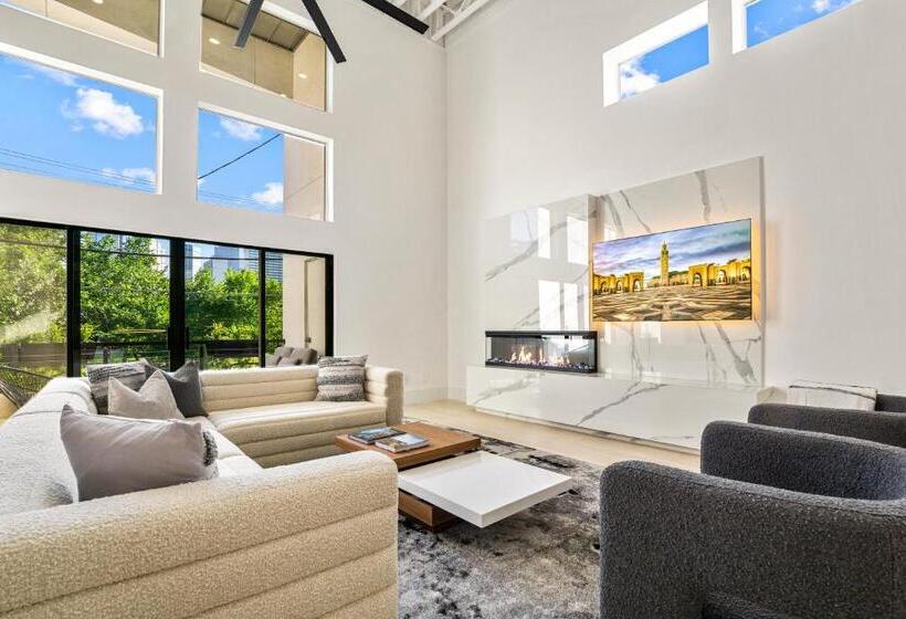 خانه 4 خوابه, Ellum House